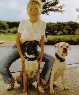 Powerfrau & Hundefreundin