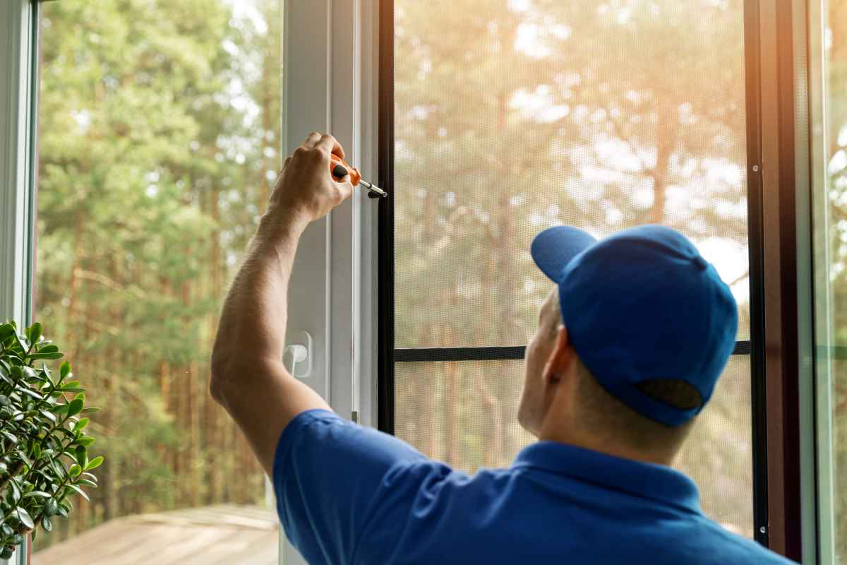 Gefahr für Haustiere durch Putz- und Insektenmittel
