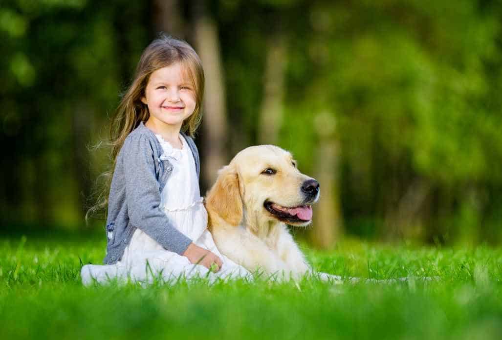 Kinder und Hunde – Tipps zum richtigen Umgang
